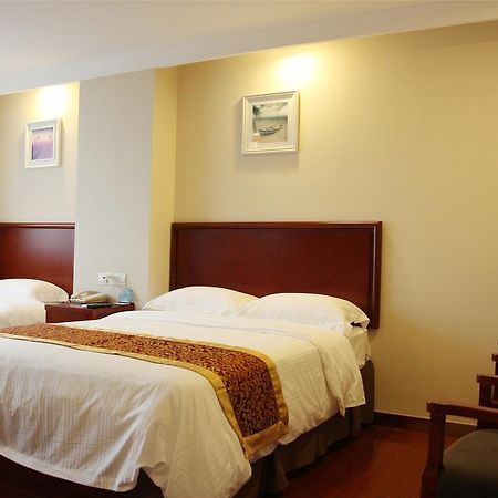 Greentree Inn Zhuhai Mingzhu Station Express Hotel 외부 사진