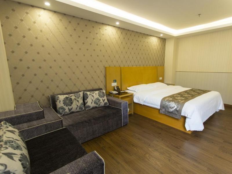 Greentree Inn Zhuhai Mingzhu Station Express Hotel 외부 사진